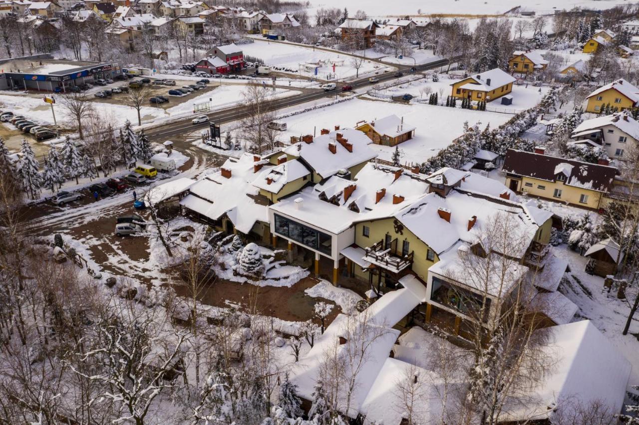 Hotel Restauracja Jas Wedrowniczek Rymanów エクステリア 写真